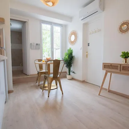 Apartment Confort ! Balneo, Sauna, Cinema, Climatisation, Parking, Wifi Carcassonne