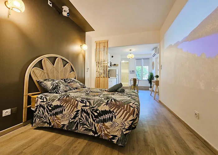 Confort ! Balneo, Sauna, Cinema, Climatisation, Parking, Wifi *