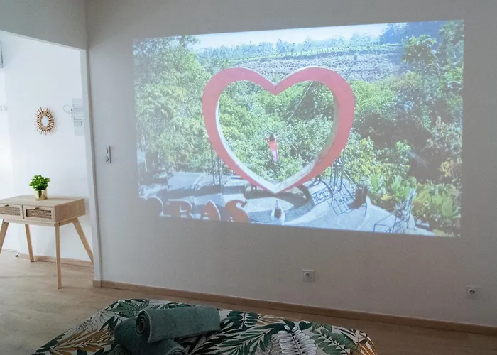 Confort ! Balneo, Sauna, Cinema, Climatisation, Parking, Wifi * Carcassonne