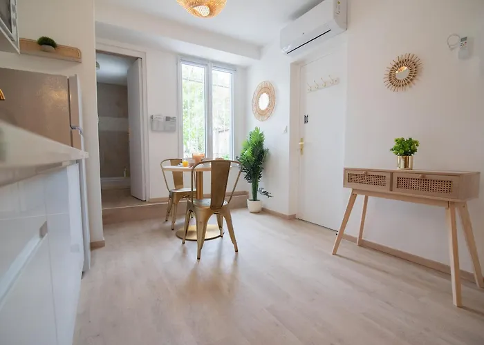 Apartment Confort ! Balneo, Sauna, Cinema, Climatisation, Parking, Wifi Carcassonne